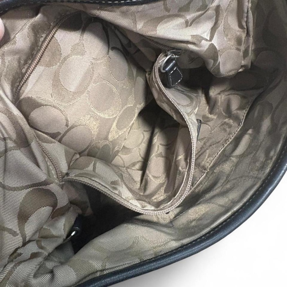 Black leather Coach purse - Picture 6 of 7